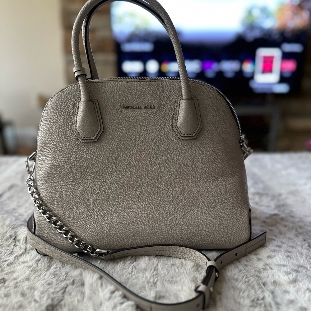 Michael Kors Beige Leather Handbag